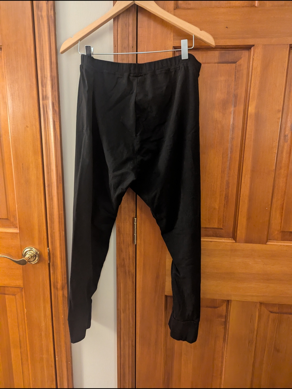 Style & Co. Black Cropped Leggings with Button Hem - Picture 6 of 6